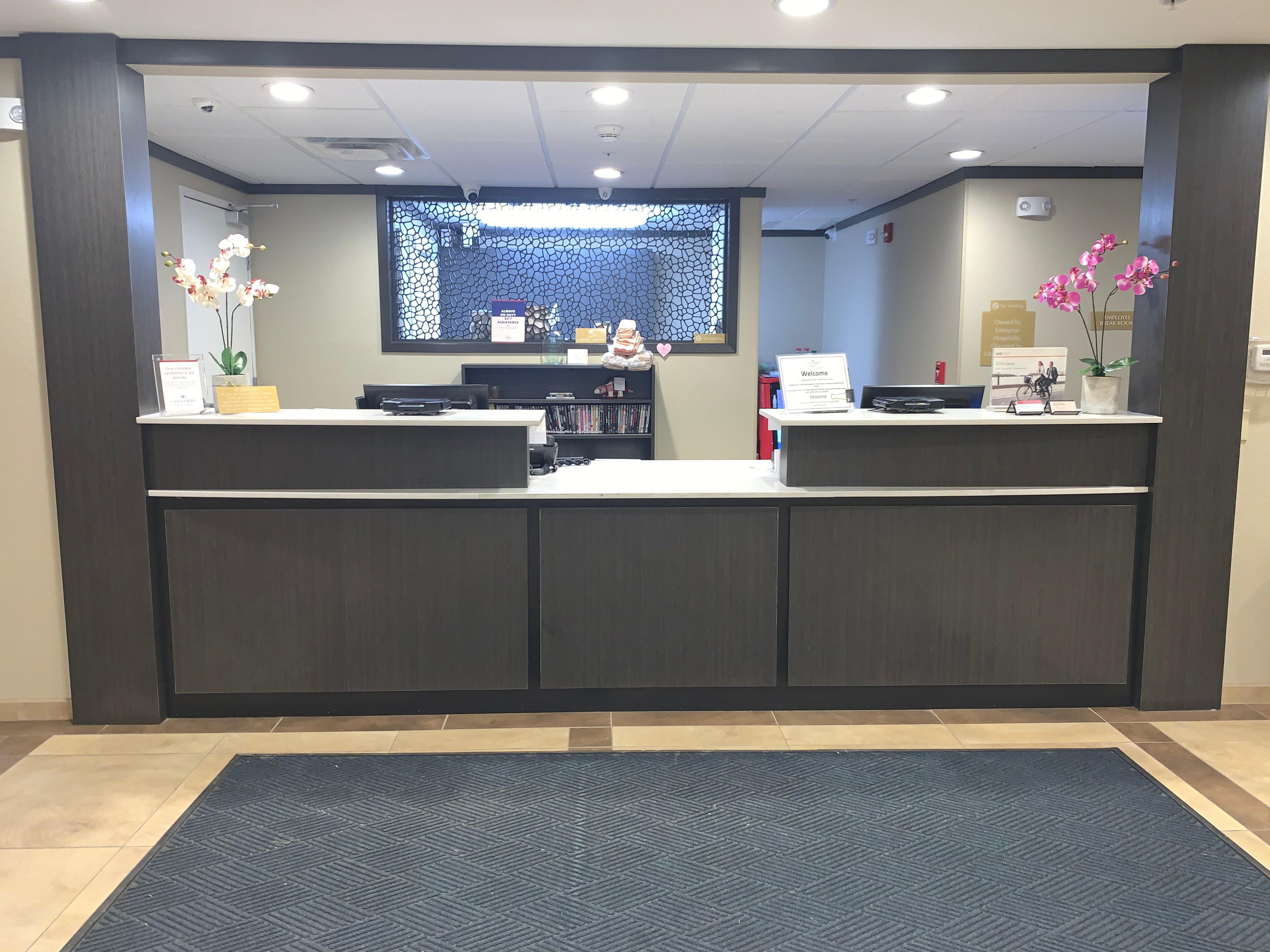 Candlewood Suites Belle Vernon By Ihg Екстер'єр фото
