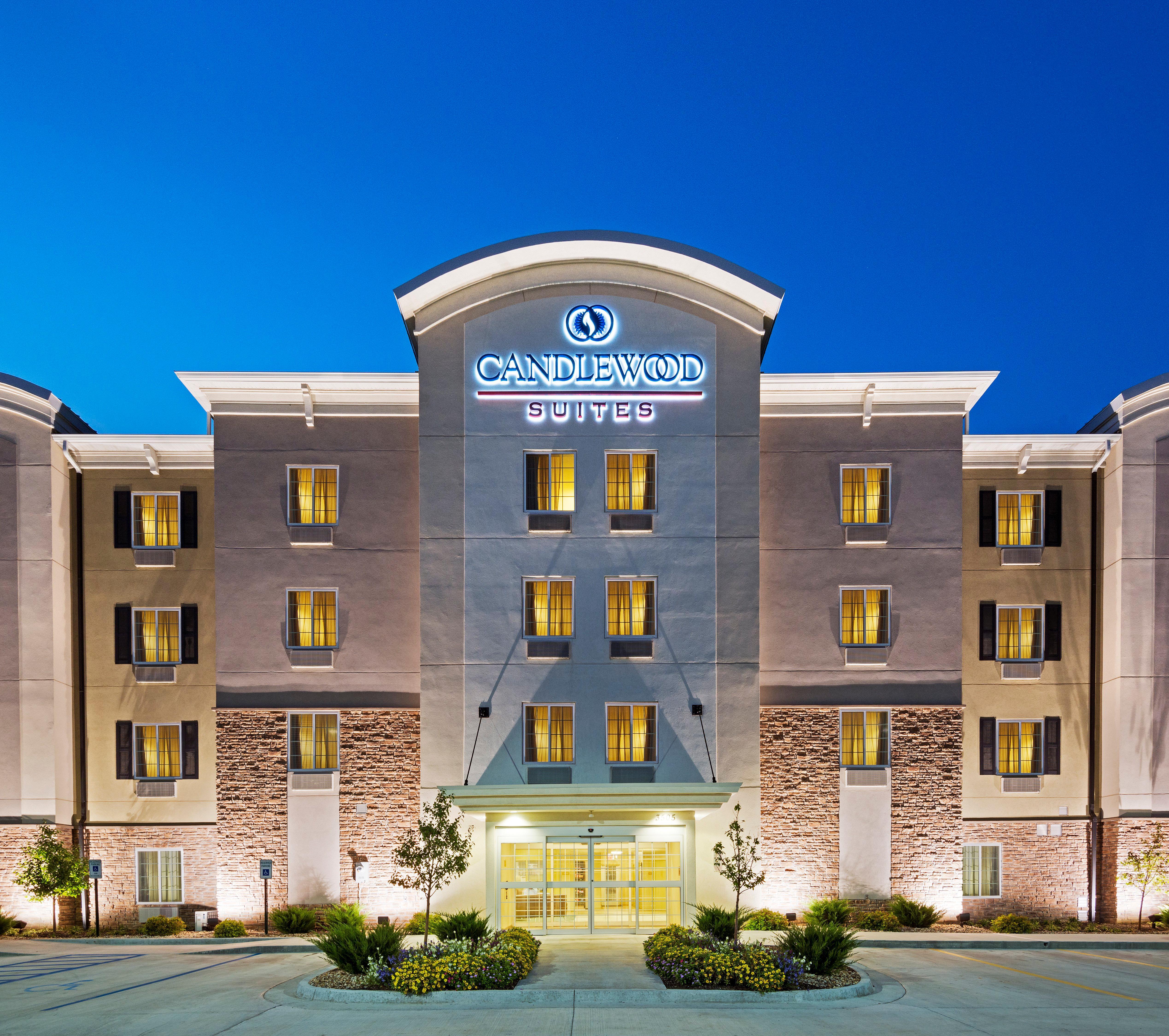 Candlewood Suites Belle Vernon By Ihg Екстер'єр фото