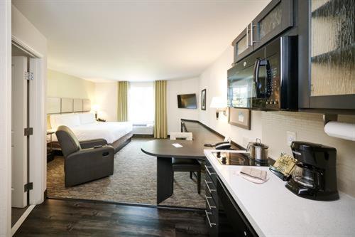 Candlewood Suites Belle Vernon By Ihg Екстер'єр фото